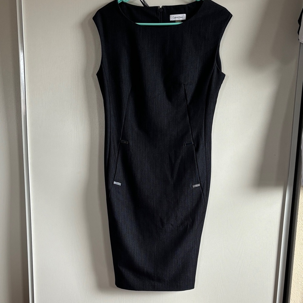 Elegant Black Sleeveless Dress